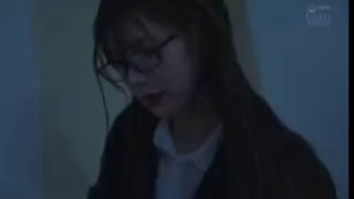 西厢艳谈无套女上干女友，嫩穴水流成河